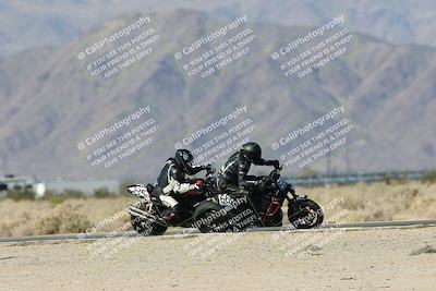 media/Dec-07-2025-CVMA (Sun) [[3e7d2de5dc]]/Race 5-Formula UL-CVMA Hooligans-American Thunder/